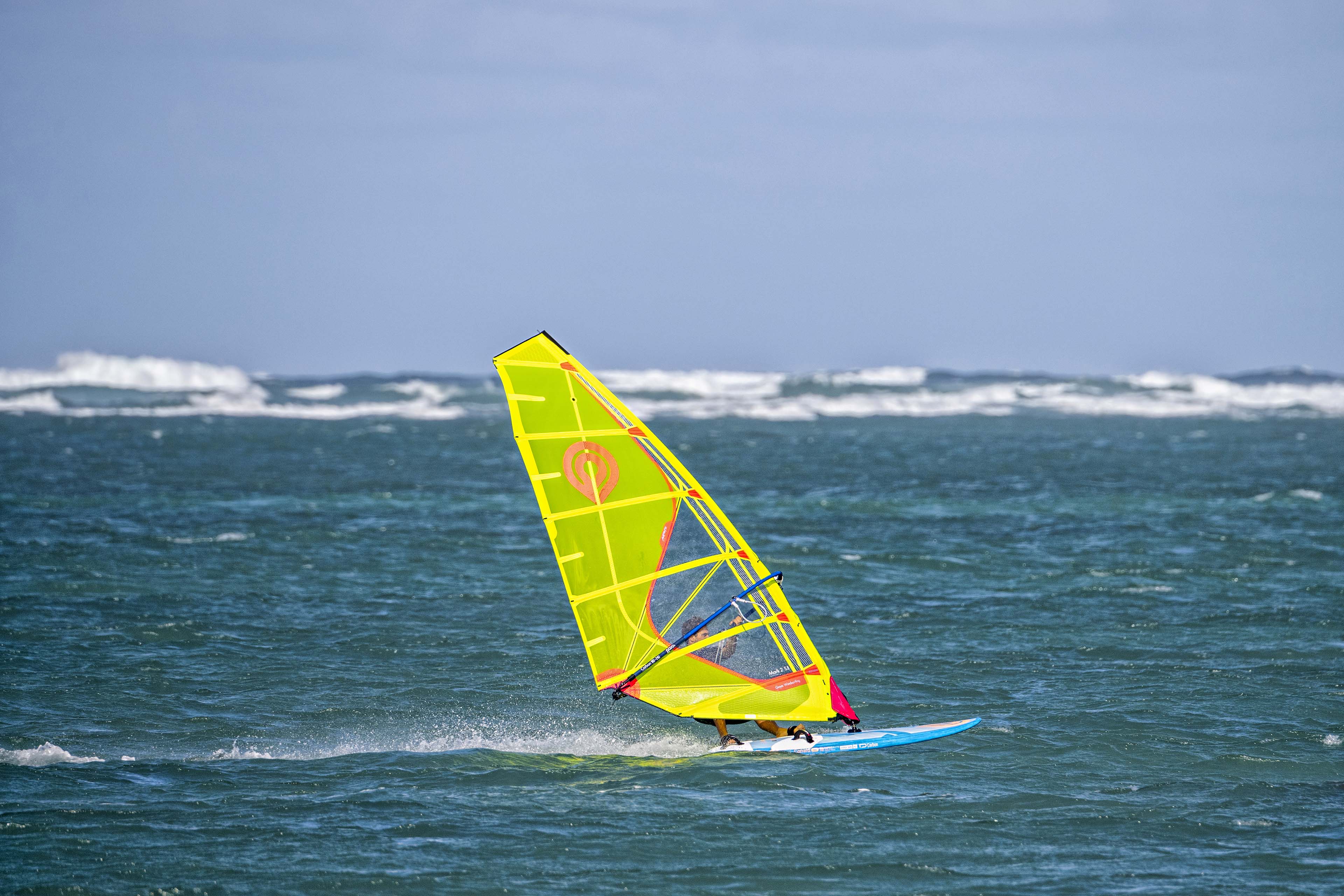 Goya Carrera Pro Freecarve Windsurf Board